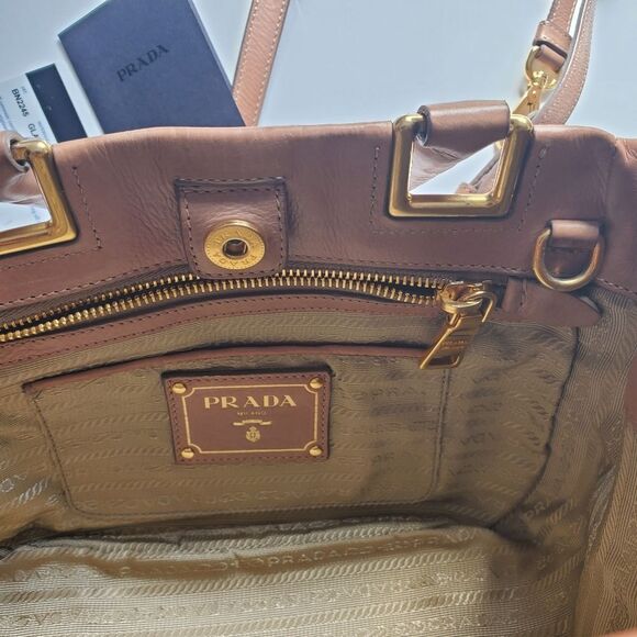 Prada Ribbon Handbag 2-Way Shoulder Leather Beige Gold - Picture 6 of 16